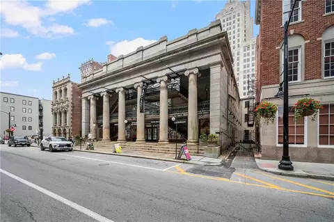 65 Weybosset St #211, Providence, RI 02903