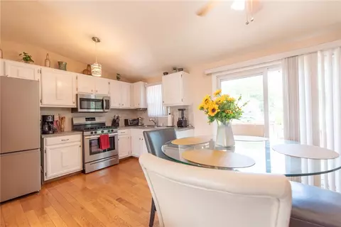 14 Gateway Ct, Warwick, RI 02889 photo 16