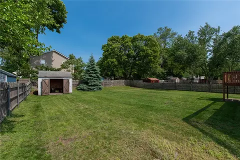 14 Gateway Ct, Warwick, RI 02889 photo 32
