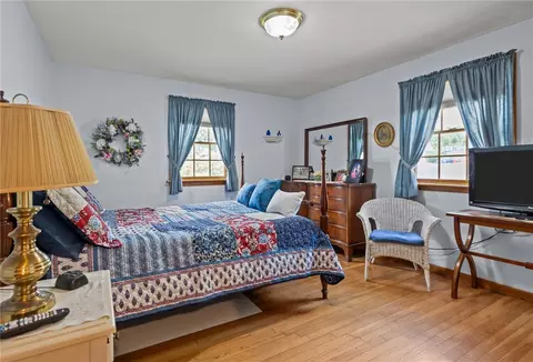57 Everleth Ave, Warwick, RI 02888 photo 22