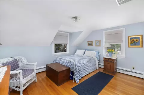 Bedroom - 221 Trinity St, Warwick, RI 02886 photo 3 of 5