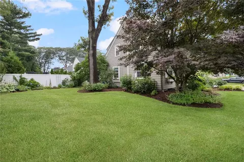 Exterior - 221 Trinity St, Warwick, RI 02886 photo 13 of 13