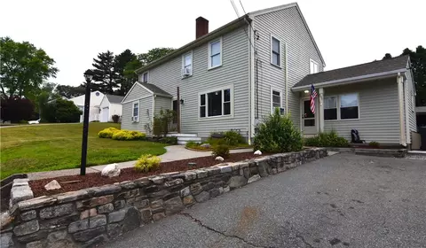 151 Hadde Ave, Cumberland, RI 02864