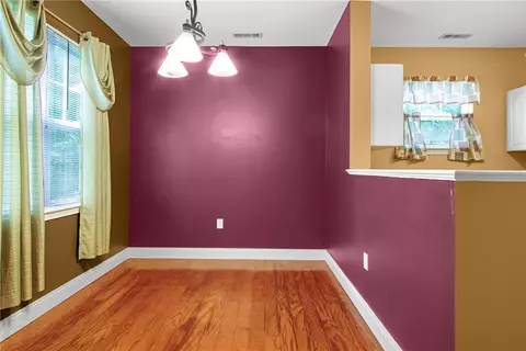 Living - 120 Mill St #103, Woonsocket, RI 02895 photo 5 of 6