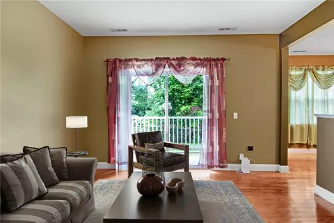 Living - 120 Mill St #103, Woonsocket, RI 02895 photo 1 of 6