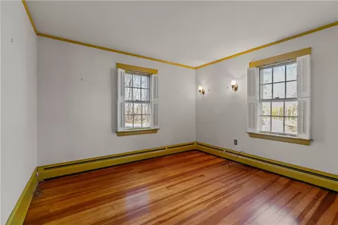 237 Commonwealth Ave, Warwick, RI 02886 photo 22