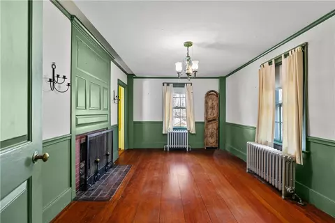 237 Commonwealth Ave, Warwick, RI 02886 photo 15