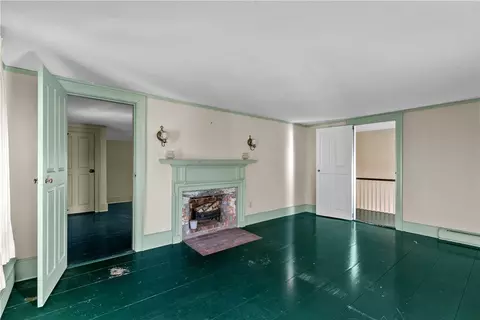 237 Commonwealth Ave, Warwick, RI 02886 photo 27