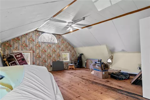 237 Commonwealth Ave, Warwick, RI 02886 photo 42