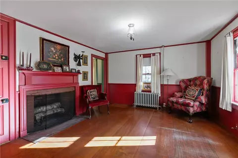 237 Commonwealth Ave, Warwick, RI 02886 photo 17