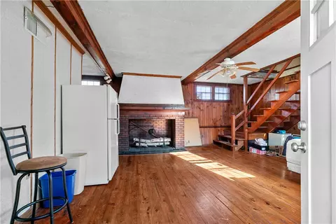 237 Commonwealth Ave, Warwick, RI 02886 photo 32