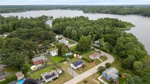 109 W Shore Dr, Coventry, RI 02816