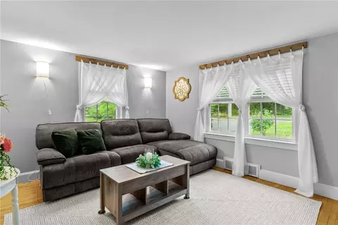 223 Chopmist Hill Rd, Glocester, RI 02814 photo 13