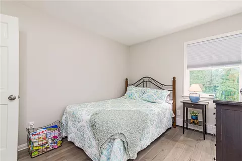 Bedroom - 5 Havens Rd, Westerly, RI 02891 photo 4 of 6