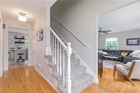 Entry Way - 5 Havens Rd, Westerly, RI 02891 photo 1 of 1