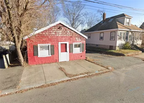 400 Juniper St, East Providence, RI 02914