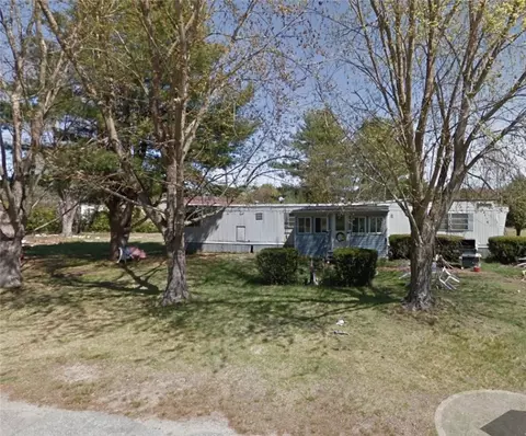 20 Valiant Dr, Coventry, RI 02816