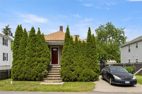 22 Parsons Ave, East Providence, RI 02914