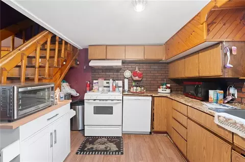 426 Second Ave, Woonsocket, RI 02895 photo 13