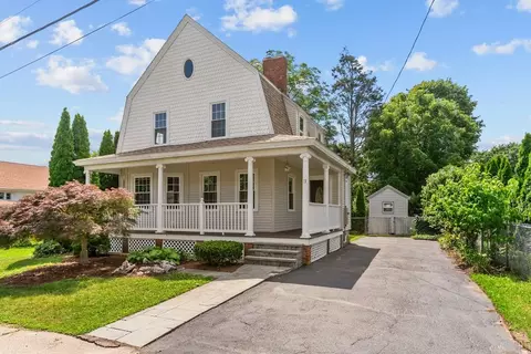 11 Taft St, Coventry, RI 02816