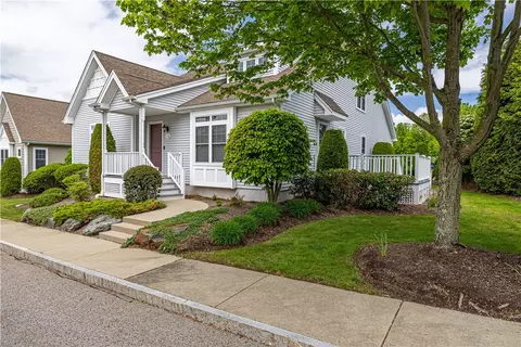 500 Mendon Rd #116, Cumberland, RI 02864