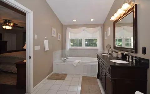 83 Rolling Hill Dr, Exeter, RI 02822 photo 18