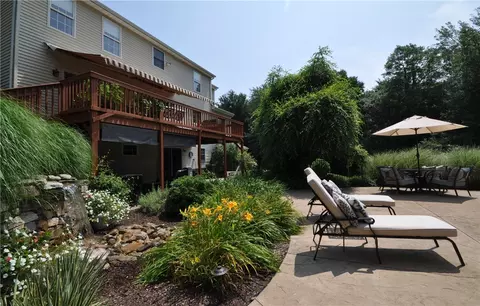 83 Rolling Hill Dr, Exeter, RI 02822 photo 28