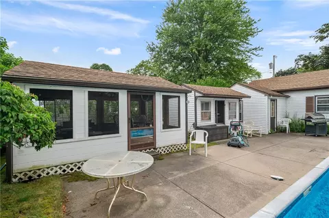 Exterior - 190 Linden Ave, Woonsocket, RI 02895 photo 6 of 14