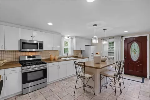 Other - 70 Palm Blvd, Warwick, RI 02888 photo 2 of 6