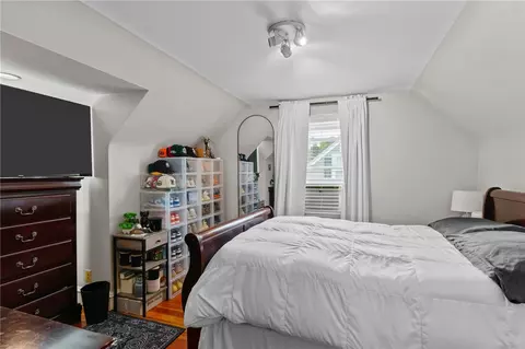 Bedroom - 70 Palm Blvd, Warwick, RI 02888 photo 4 of 10