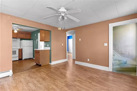61 Pine St, Woonsocket, RI 02895 photo 4