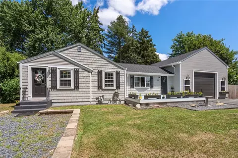 Exterior - 265 Hunt Ave, Warwick, RI 02886 photo 11 of 12