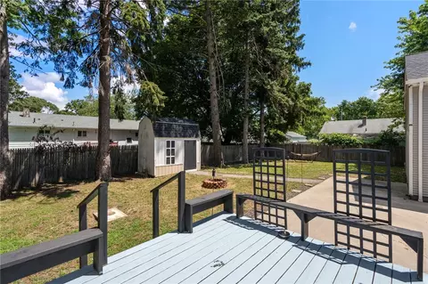 Exterior - 265 Hunt Ave, Warwick, RI 02886 photo 2 of 12