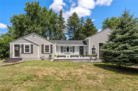 Exterior - 265 Hunt Ave, Warwick, RI 02886 photo 12 of 12