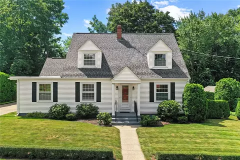 48 Langevin St, Woonsocket, RI 02895