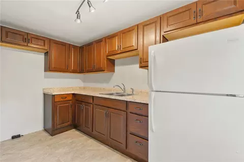 48 Langevin St, Woonsocket, RI 02895 photo 27