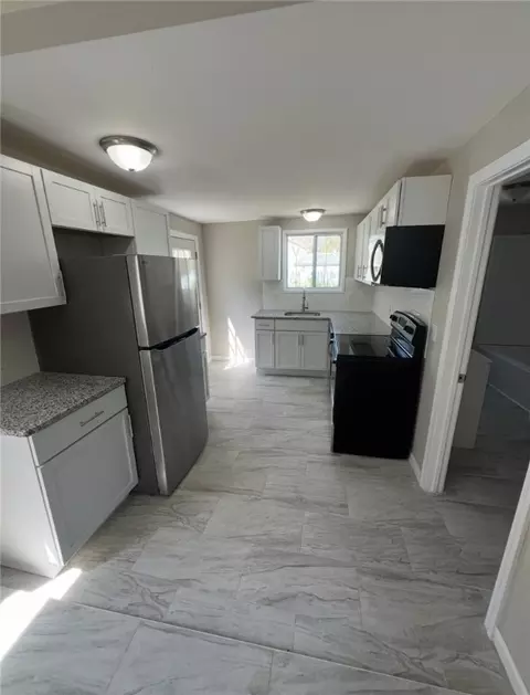 191 Canfield Ave, Warwick, RI 02889 photo 2