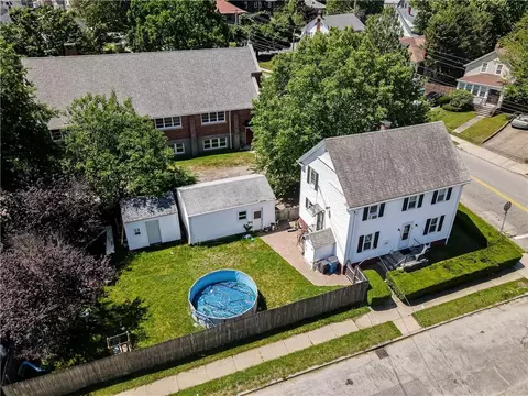 266 Auburn St, Cranston, RI 02910