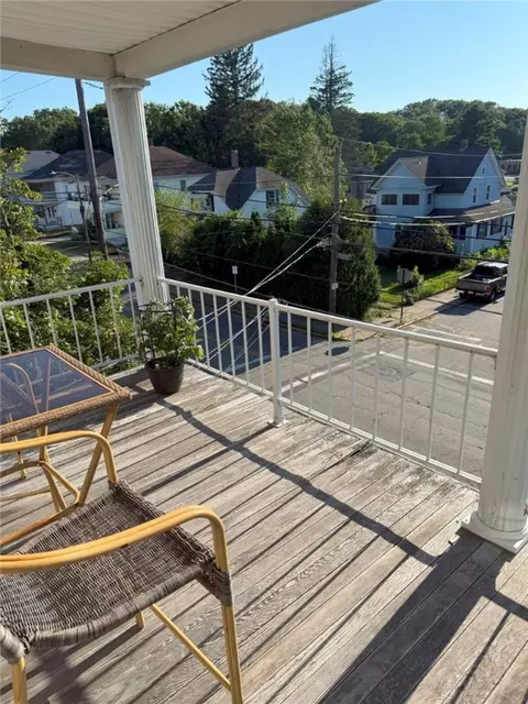 576 Providence St, Woonsocket, RI 02895 photo 33