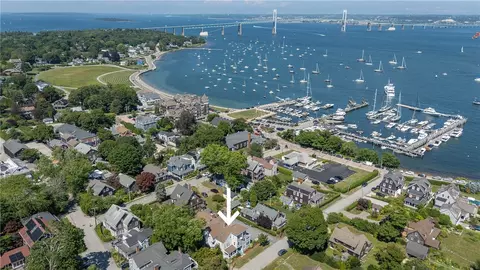 20 Lincoln St, Jamestown, RI 02835