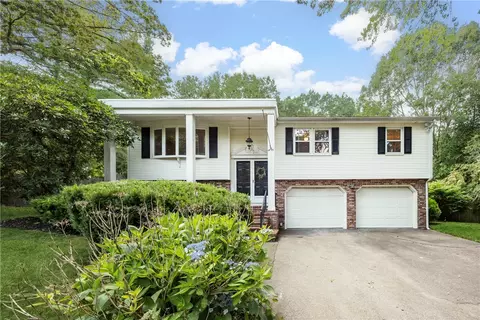 1895 New London Tpke, West Warwick, RI 02893
