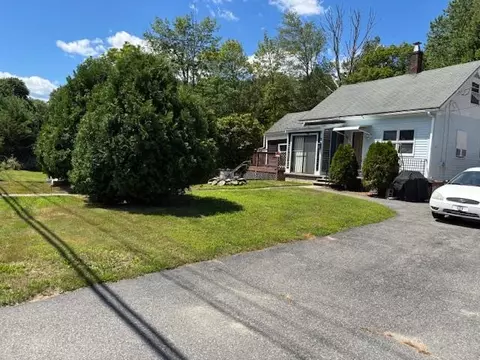 1932 Victory Hwy, Glendale, RI 02826