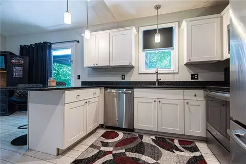 Kitchen - 69 Junction St, Warwick, RI 02889 photo 2 of 4