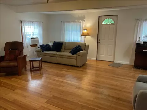 39 Ottawa Ave, Warwick, RI 02889 photo 4