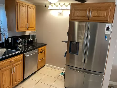39 Ottawa Ave, Warwick, RI 02889 photo 12