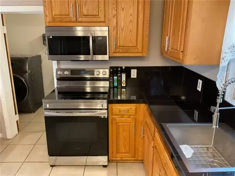 39 Ottawa Ave, Warwick, RI 02889 photo 11
