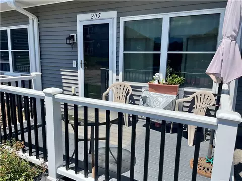 200 Post Rd #205, Warwick, RI 02888 photo 2