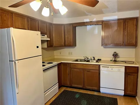 200 Post Rd #205, Warwick, RI 02888 photo 4