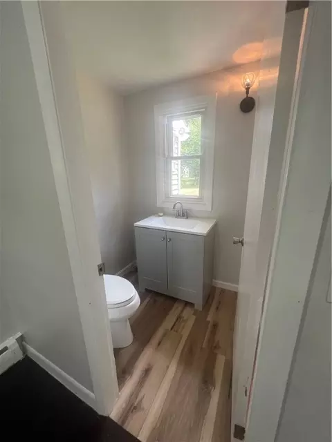 Bath - 354 Rhodes Ave, Woonsocket, RI 02895 photo 1 of 2
