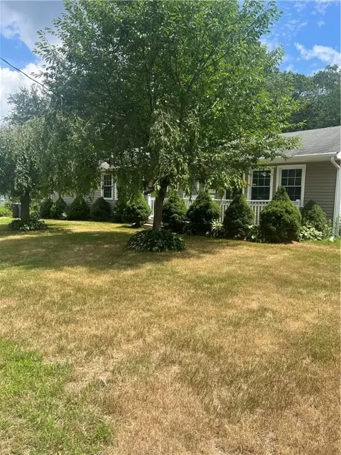 Exterior - 354 Rhodes Ave, Woonsocket, RI 02895 photo 5 of 6